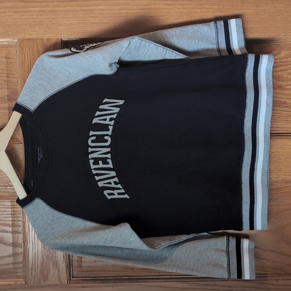Wizarding world of Harry Potter Ravenclaw sweatshirt youth size L